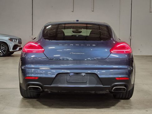 Used 2014 Porsche Panamera 4 image 11