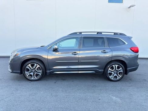 Used 2023 Subaru Ascent Limited w/ Technology Package AWD/4WD image 10