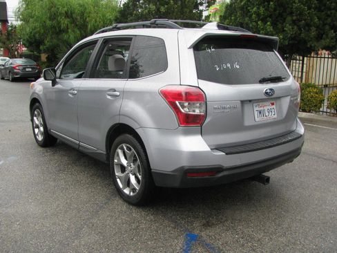 Used 2016 Subaru Forester 2.5i Touring w/ Eyesight & Navigation System AWD/4WD image 4