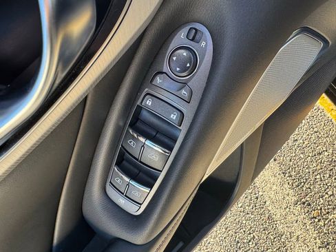 Used 2023 INFINITI Q50 Luxe image 21