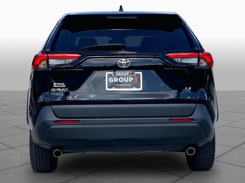 Used 2024 Toyota RAV4 LE image 5