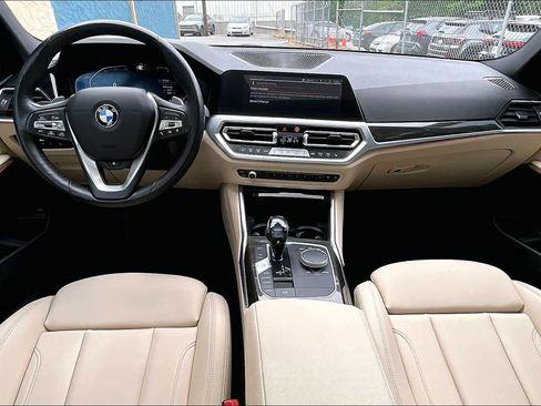 Used 2020 BMW 330i xDrive Sedan w/ Convenience Package AWD/4WD image 16