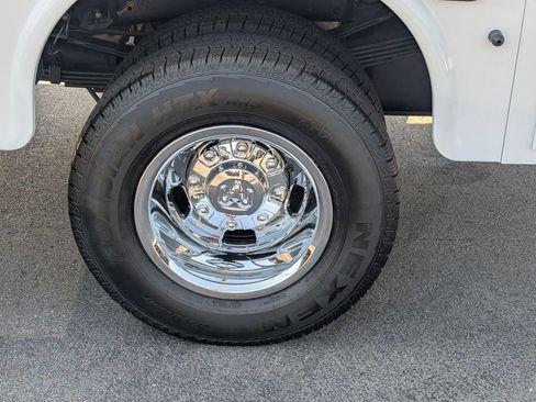 New 2026 RAM 3500 Tradesman w/ Chrome Appearance Group A AWD/4WD image 8