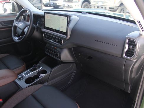 Certified 2025 Ford Bronco Sport Outer Banks w/ Outer Banks Tech Package+ image 25