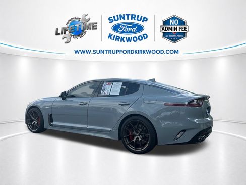 Used 2020 Kia Stinger GT1 AWD/4WD image 3