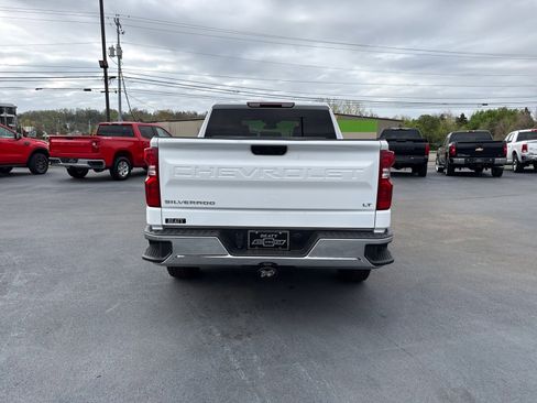 Used 2025 Chevrolet Silverado 1500 LT image 4
