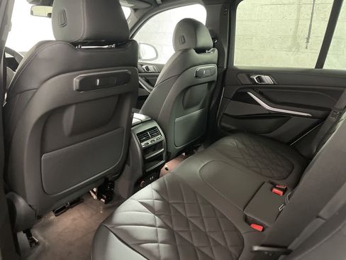 Certified 2024 BMW X5 xDrive40i w/ M Sport Package image 13