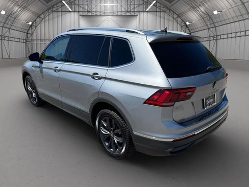 Used 2022 Volkswagen Tiguan SE AWD/4WD image 9