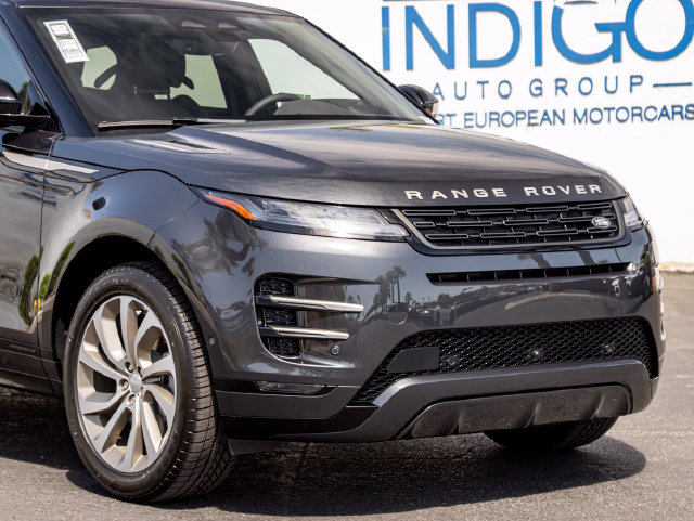 New 2026 Land Rover Range Rover Evoque Hoxton AWD/4WD image 5