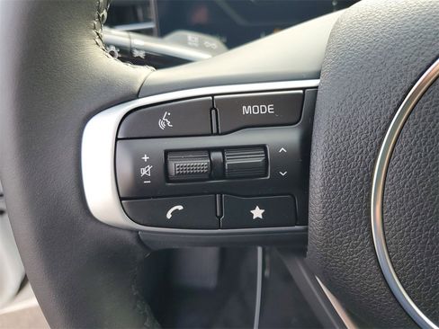 New 2026 Kia K5 EX image 12