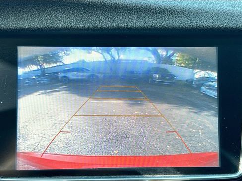 Used 2018 Buick Encore Preferred image 14