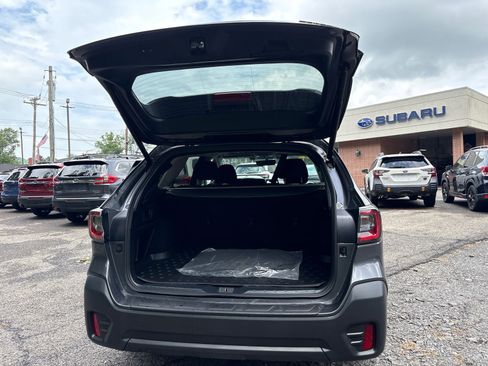 Used 2022 Subaru Outback Premium AWD/4WD image 7