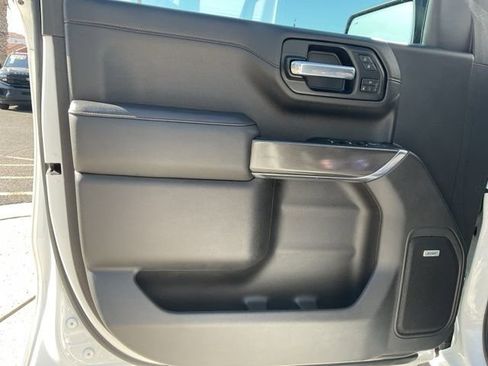 Used 2021 GMC Sierra 1500 AT4 w/ AT4 Premium Package AWD/4WD image 13