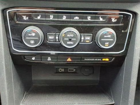 Used 2018 Volkswagen Atlas SEL AWD/4WD image 22