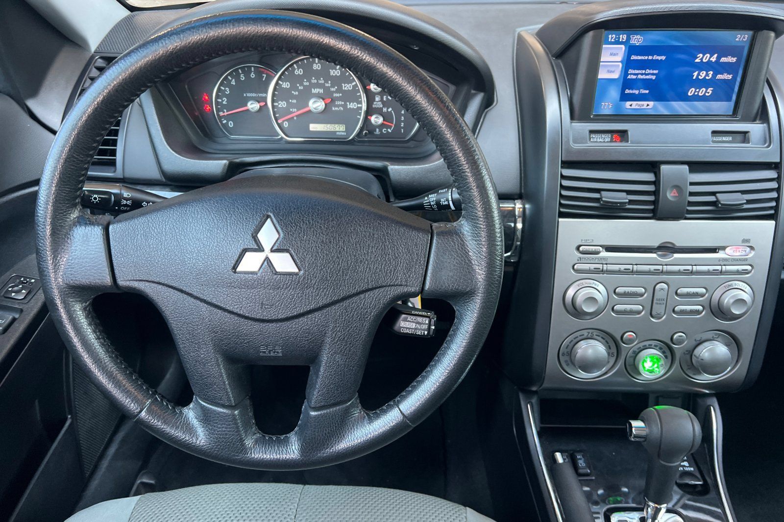 Used 2011 Mitsubishi Galant FWD image 15