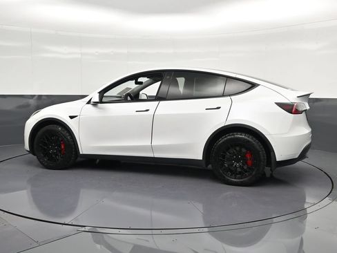 Used 2021 Tesla Model Y Performance AWD/4WD image 8