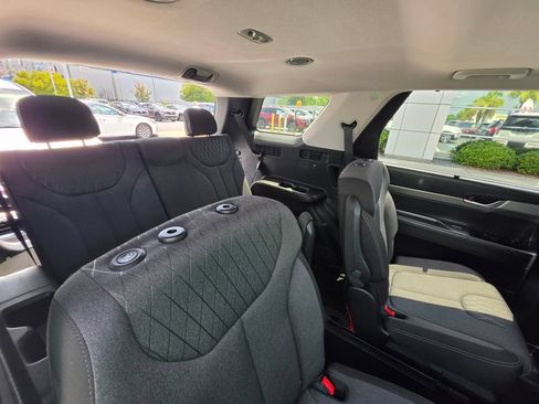 Used 2022 Hyundai Palisade SEL w/ Convenience Package AWD/4WD image 14