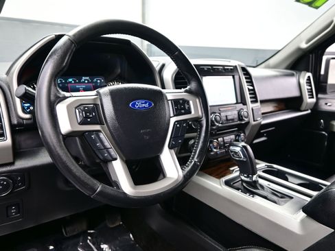 Used 2018 Ford F150 Lariat w/ Trailer Tow Package AWD/4WD image 13