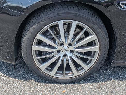 Used 2021 Maserati Quattroporte S RWD image 19