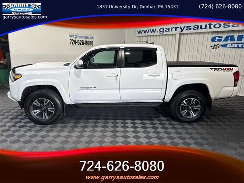 Used 2017 Toyota Tacoma TRD Pro image 8