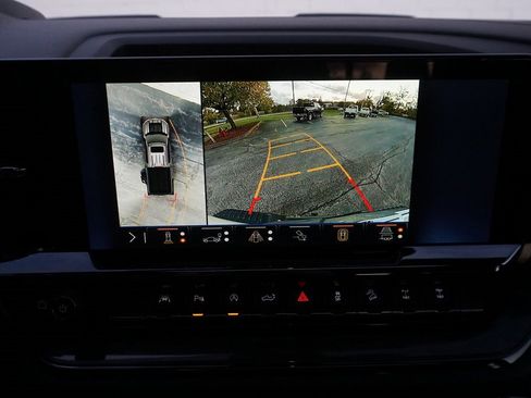 Certified 2025 Chevrolet Silverado 1500 ZR2 w/ Technology Package image 20