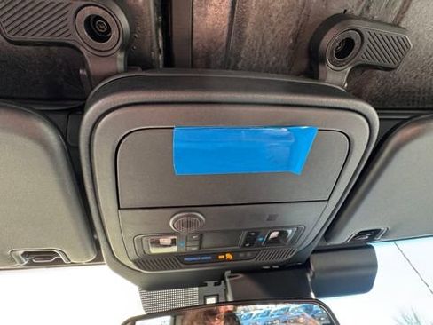 New 2025 Ford Bronco 4-Door AWD/4WD image 31