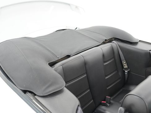 Used 2002 Ford Mustang Convertible RWD image 23