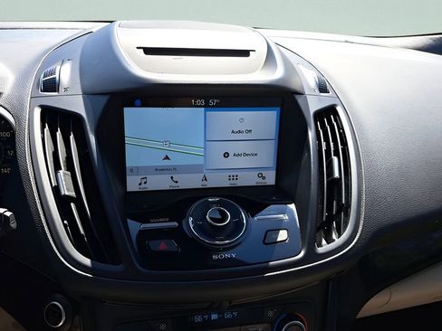 Used 2018 Ford Escape Titanium w/ Ford Safe & Smart Package image 17