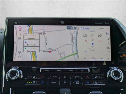 Used 2020 Toyota Highlander Platinum image 13