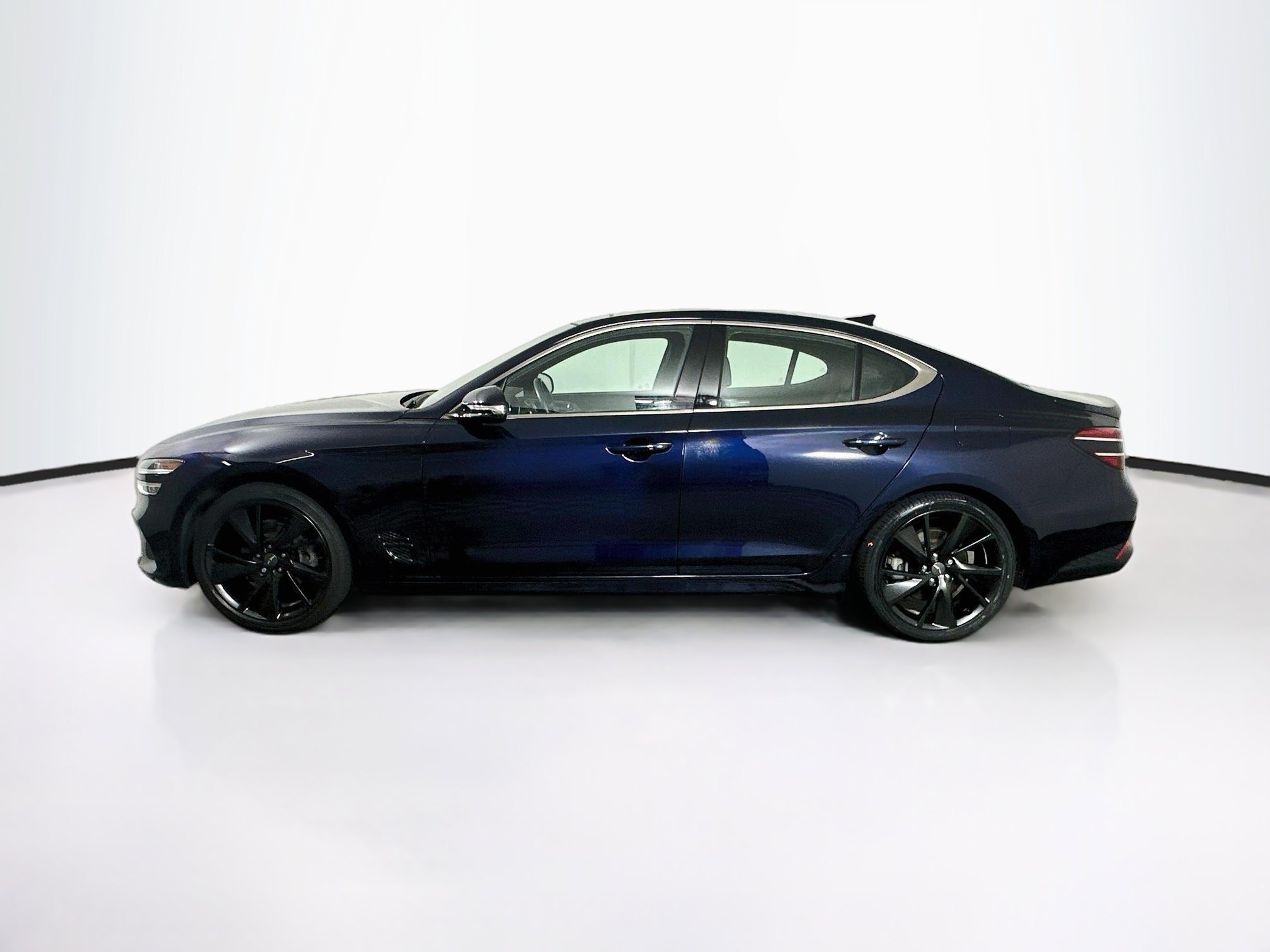 Used 2023 Genesis G70 2.0T w/ Sport Prestige Package AWD/4WD image 4