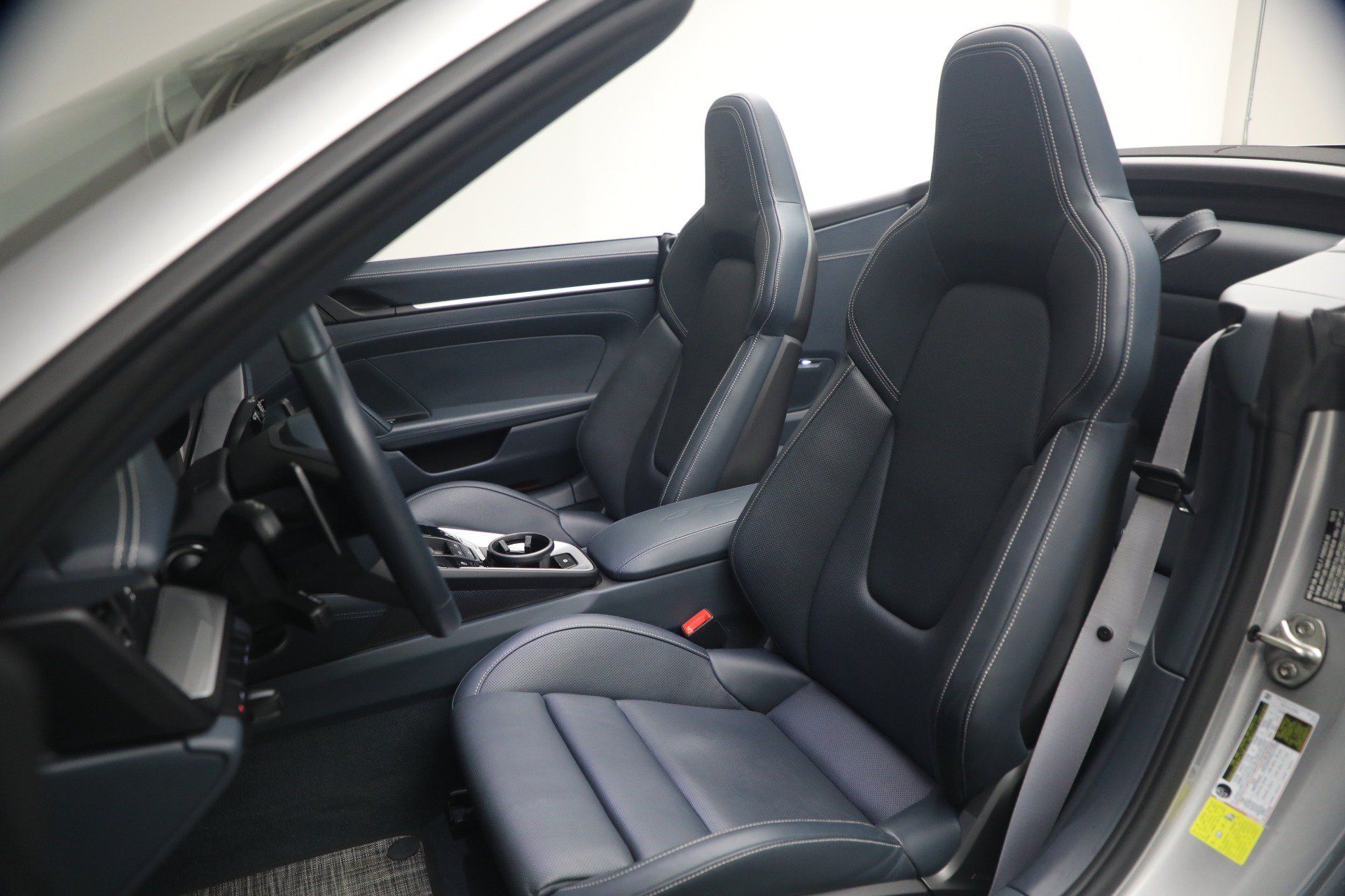 Used 2024 Porsche 911 Carrera GTS RWD image 14