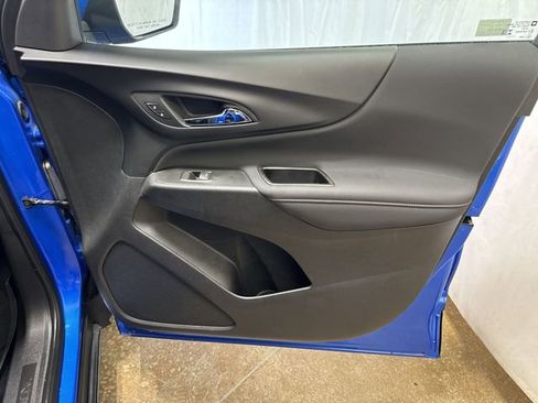 Used 2024 Chevrolet Equinox RS FWD image 27