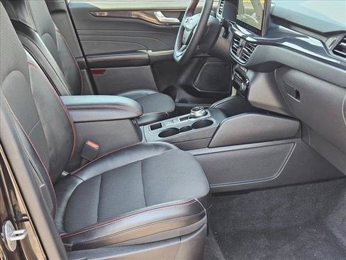 Used 2023 Ford Escape ST-Line w/ Tech Pack #1 AWD/4WD image 21