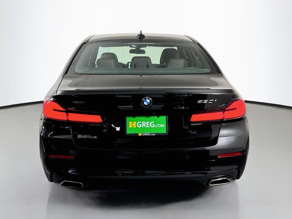 Used 2023 BMW 530i xDrive w/ Premium Package AWD/4WD image 8