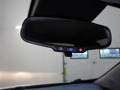 Used 2018 Chevrolet Trax LT w/ Redline Edition AWD/4WD image 24