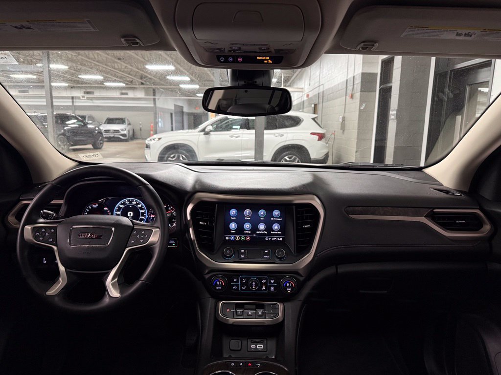 Used 2021 GMC Acadia Denali AWD/4WD image 8