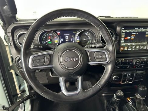 Used 2023 Jeep Wrangler Unlimited Sahara w/ Cold Weather Group image 14