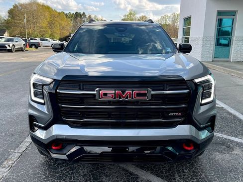New 2026 GMC Terrain AT4 w/ Technology Package II AWD/4WD image 8