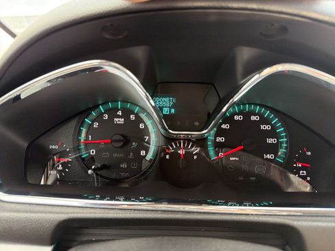 Used 2017 Chevrolet Traverse LT w/ Style and Technology Package FWD image 21