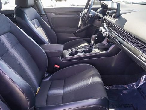 Used 2023 Honda Civic Sport image 21