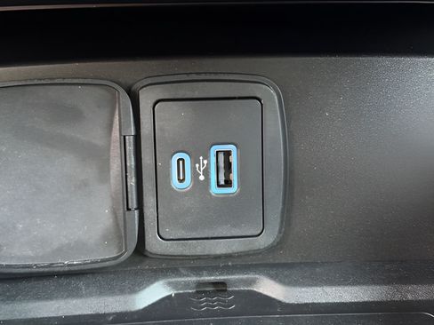 Used 2022 Ford Bronco Outer Banks AWD/4WD image 16