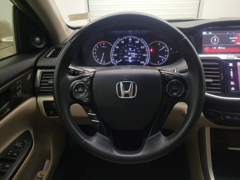 Used 2017 Honda Accord EX-L image 22