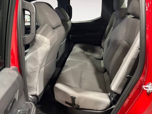 Used 2025 Toyota Tacoma SR5 w/ SR5 Upgrade Package image 13