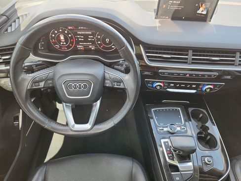 Used 2019 Audi Q7 3.0T Prestige w/ Prestige Package AWD/4WD image 11