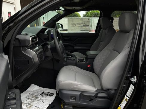 New 2026 Toyota Tacoma SR5 AWD/4WD image 9