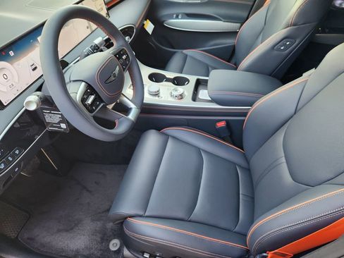 New 2026 Genesis GV70 2.5T Sport Prestige image 9