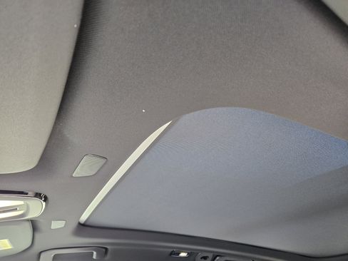 New 2026 Volvo XC60 T8 Plus w/ Protection Package Premier image 32