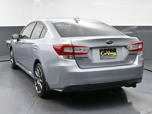 Used 2017 Subaru Impreza 2.0i Premium image 7