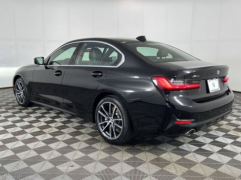 Used 2019 BMW 330i xDrive Sedan w/ Convenience Package AWD/4WD image 9