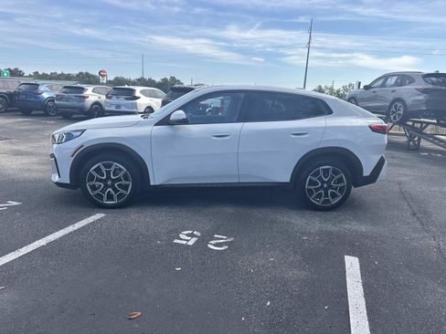 Used 2025 BMW X2 xDrive28i image 7